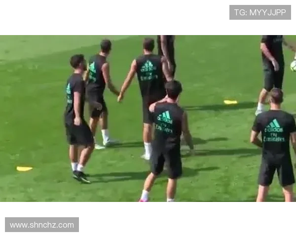 足球明星哈马斯的职业生涯与成就全景解析