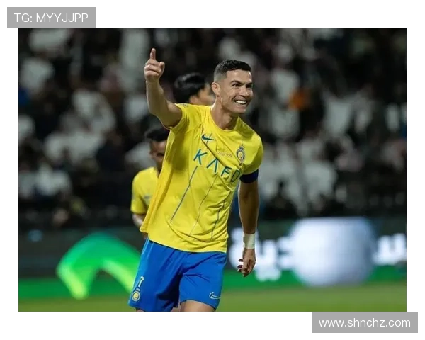 当足球明星被换下场时的心态与反应解析