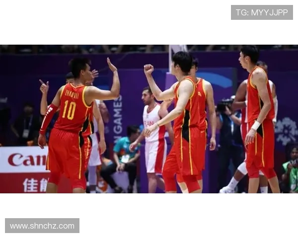 杭州亚运会篮球队精彩配合展现团队精神与战术默契的完美结合